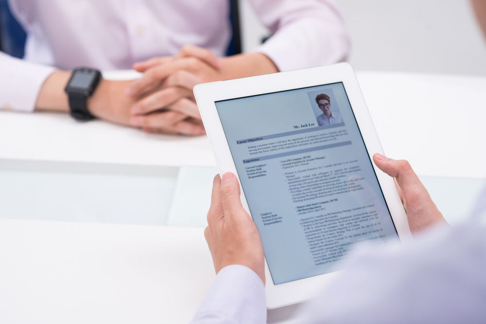 CV tablet shutterstock 313089401 dragon images